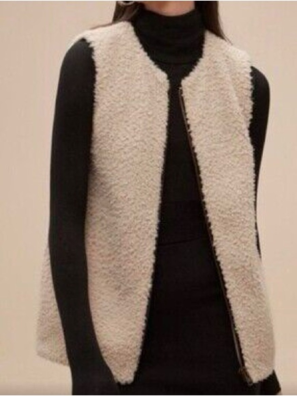 Aritzia Wilfred Chatou Sherpa Vest – Cream / Beige (Size Medium)